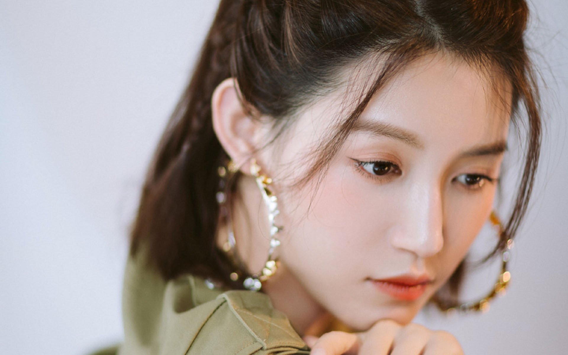 中国香港选手横扫赛场，打破个人纪录，香港队员夺冠